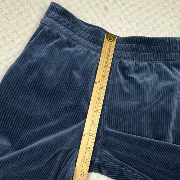 Lululemon Scuba 7/8 Length Velvet Cord Pant Women Size 6 True Navy Athleisure - Picture 8 of 10